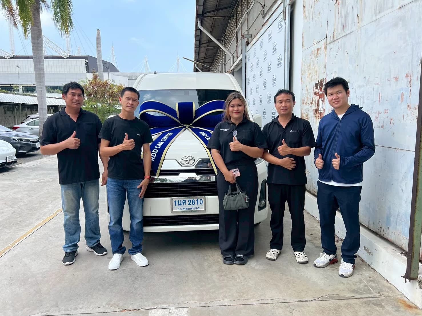 TOYOTA COMMUTER 2.8 AT ปี 2021