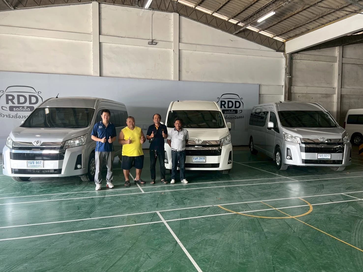 TOYOTA COMMUTER 2.8 AT ปี 2020